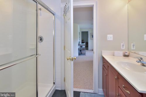 116 Osborne Cir, Kennett Sq PA  19348-1910 exterior