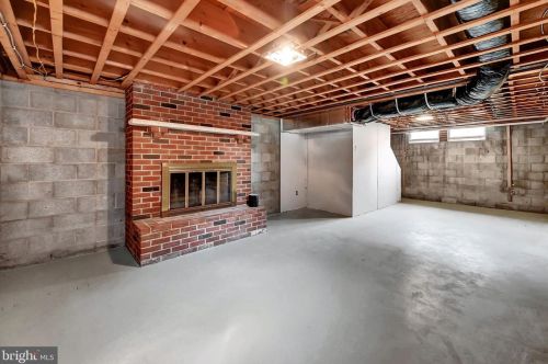 2345 Carlisle Pike, Hanover PA  17331-8777 exterior