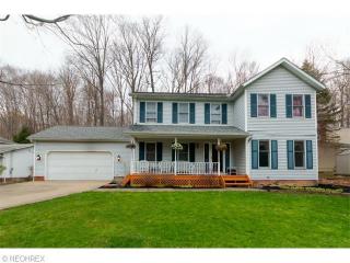 8035 Monterey Dr, Willoughby, OH 44094-5131