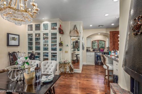 5909 Solcito Ln, Scottsdale AZ 85250-5514 exterior