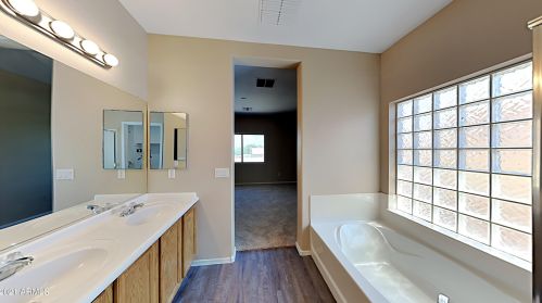 9038 Whyman Ave, Tolleson AZ  85353-9042 exterior