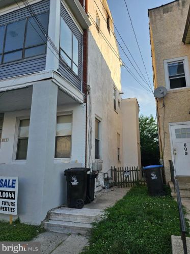 611 Main St, Norristown PA  19401-4556 exterior