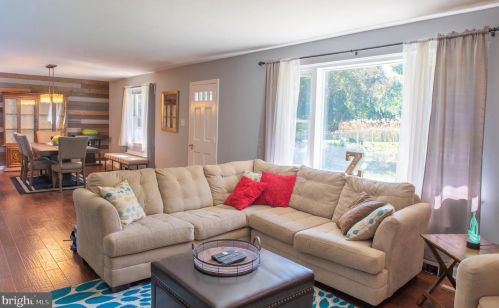 506 Butler Pike, Prospectville PA 19002-6027 exterior