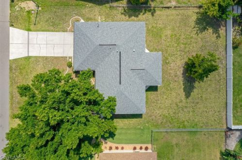 1412 19th St, Cape Coral, FL 33909-5367