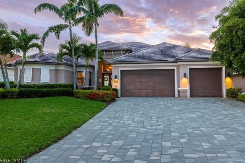 4220 10th Ave, Cape Coral, FL 33914-5742