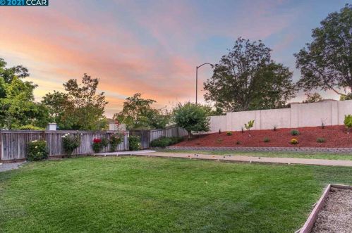 1040 Zebrina Way, San Ramon CA  94582-5209 exterior