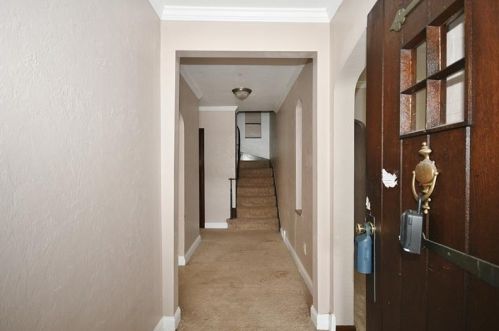 4065 Brownsville Rd, Pittsburgh, PA 15227-3400