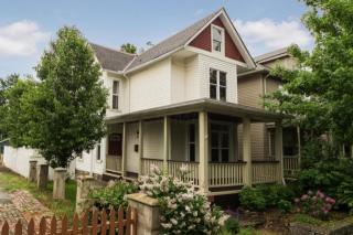 1090 Michigan Ave, Columbus, OH 43201-3333