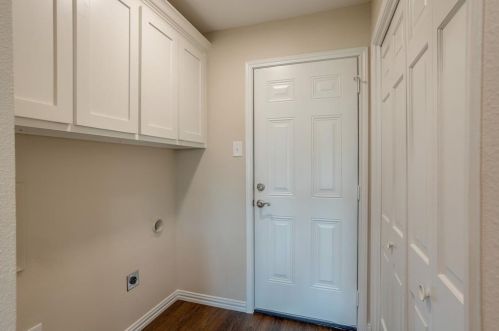 705 Kindred Ln, Richardson TX  75080-3112 exterior