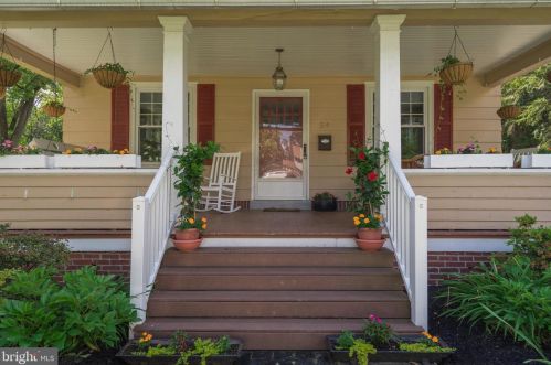 54 Whitehall Rd, Norristown, PA 19403-3216