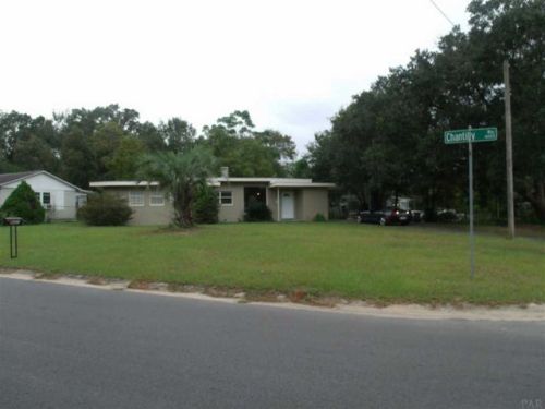 4423 Chantilly Way, Pensacola, FL 32505-3028