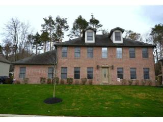 319 Ivy Dr, Gibsonia, PA 15044-8932