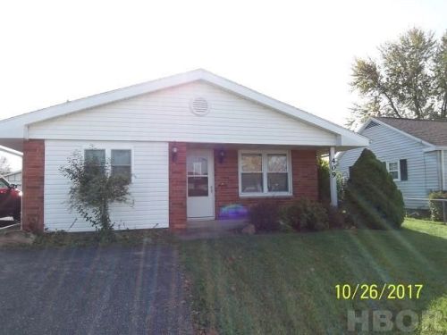 409 Bigelow Ave, Findlay, OH 45840-4058