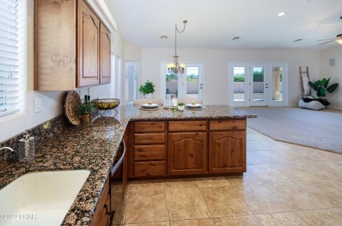 3560 Wayward Wind Dr, Lake Havasu City AZ  86406-6360 exterior