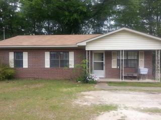 732 Humphrey St, Batesburg-Leesville, SC 29006-1100
