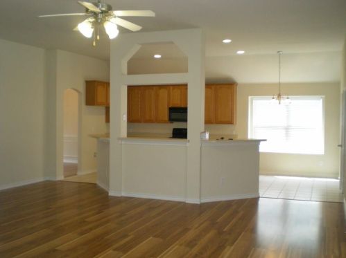 1623 Warm Springs Dr, Allen TX  75002-1884 exterior