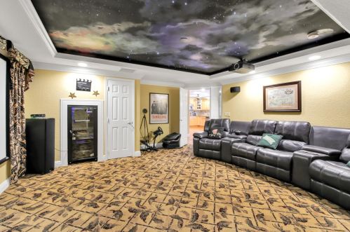 8813 Wendy Ln, West Palm Beach FL  33411-6522 exterior