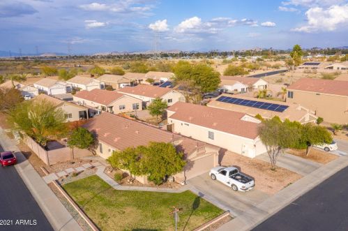 11256 Eden Mckenzie Cir, Sun City, AZ 85378-6953