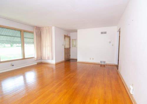 7714 Whitaker Ave, Milwaukee, WI 53220-3340