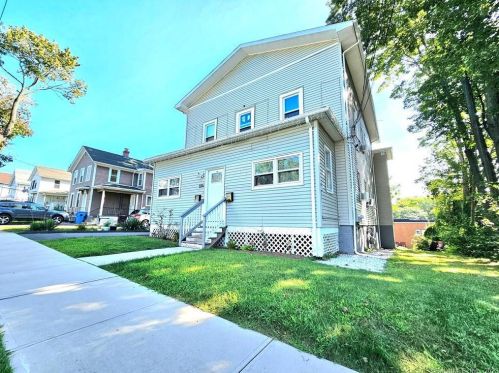 286 Maple St, New Britain, CT 06051-3510