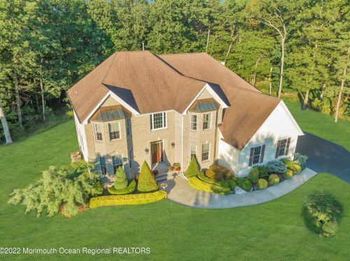 19 Conor Rd, Jackson Twp, NJ 08527-3781