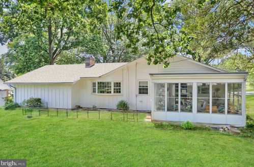 415 Allendale Way, Camp Hill PA  17011-8407 exterior