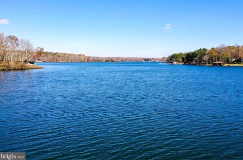 34 Kelly Cir, Mineral VA  23117-4717 exterior