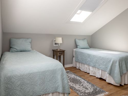 30 Swezey St, Canaan Lake NY  11772-4126 exterior