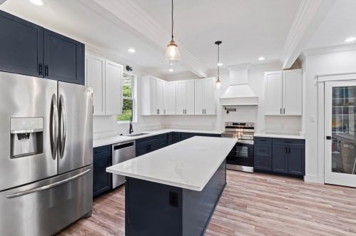 425 Blaine Ave, Canonsburg PA  15317-2107 exterior