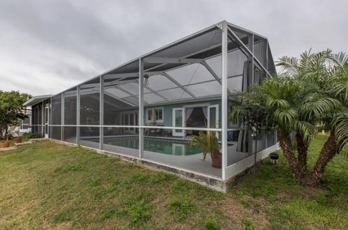 8053 Island Dr, Port Richey FL  34668-6223 exterior