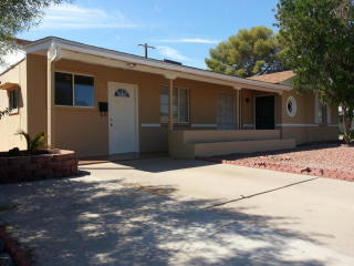 1321 Elm St, Phoenix AZ  85013-2417 exterior