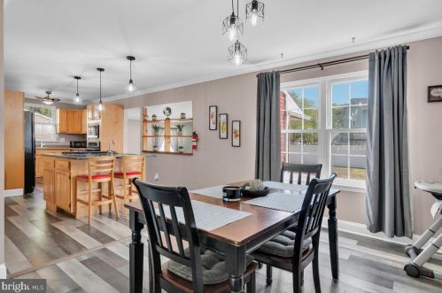 26 Woodshire Dr, Erial NJ  08081-2211 exterior