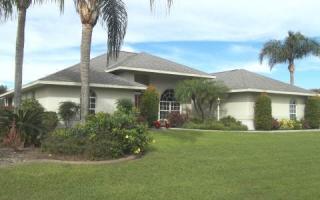 224 Dells Dr, Sebring, FL 33876-6351