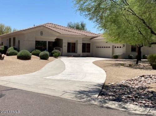 4805 Lonesome Trl, Cave Creek AZ  85331-4538 exterior