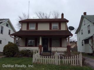 351 Judson Ave, Youngstown OH  44507-1940 exterior