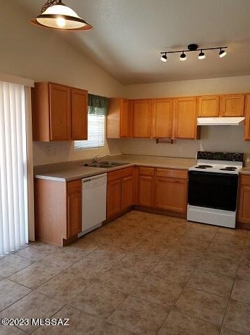 2396 Silverbell Tree Dr, Tucson AZ  85745-7024 exterior