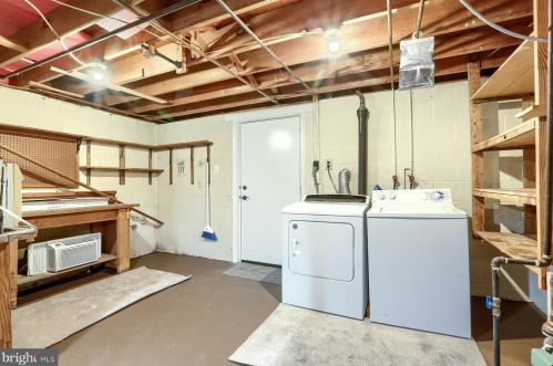 839 Erford Rd, Camp Hill PA  17011-1128 exterior