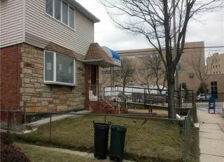 7667 174th St, Flushing NY  11366-1412 exterior