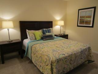 11 Ledgewood Rd, Groton CT  06340-4284 exterior
