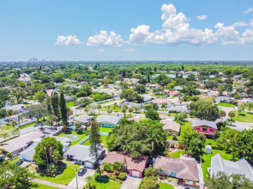 5926 Bayou Grande Blvd, Saint Petersburg, FL 33703-1822