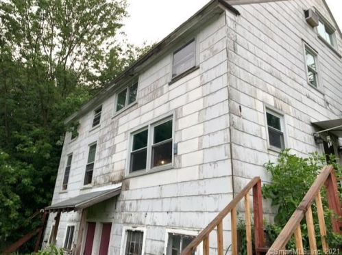 3 Providence Rd, North Sterling, CT 06377-2112