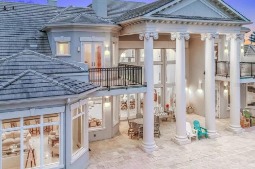 535 Ocean Shore Blvd, Ormond Beach FL  32176-5401 exterior