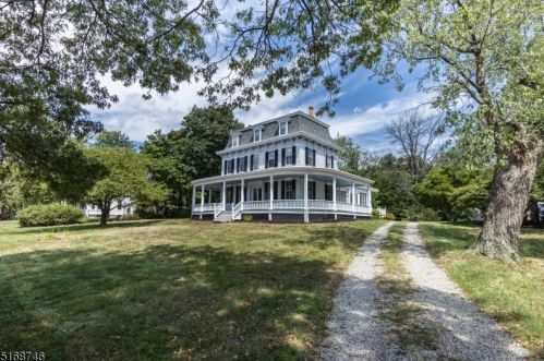 6 Nelson St, White House Station, NJ 08889-3280