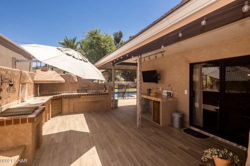 2440 Viejo Dr, Lake Havasu City AZ  86406-8261 exterior