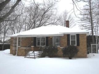 129 Lake St, Peshtigo, WI 54157-1237