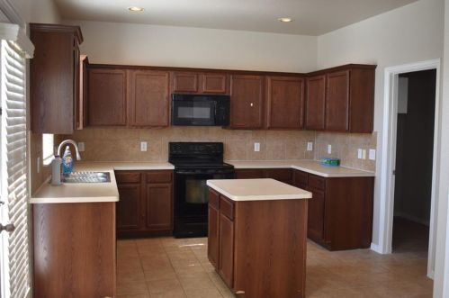 2124 Scott Creek Dr, Oak Point TX  75068-4863 exterior