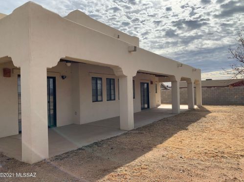 141 Ironwood Ln, Willcox, AZ 85643-2330