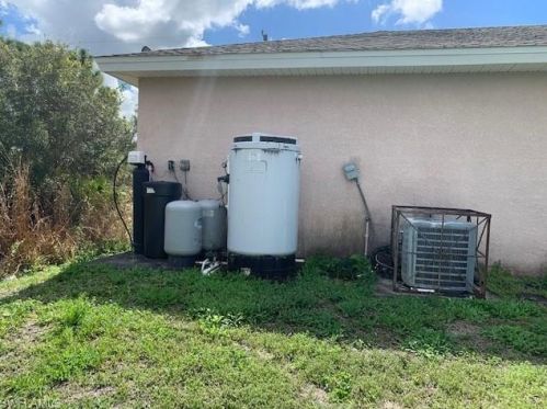 3206 51 St, Lehigh Acres FL 33971-4801 exterior