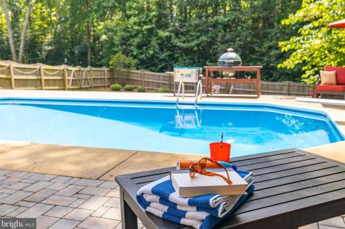 7748 Waterford Dr, Spotsylvania VA  22551-2200 exterior