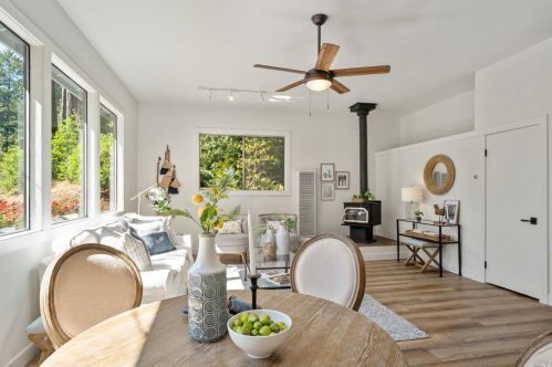 12675 Fiori Ln, Sebastopol CA  95472-9571 exterior